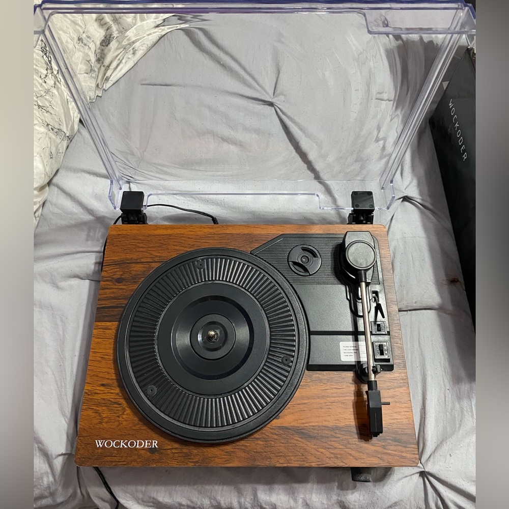 COPY - Barely used Wockoder Turntable Player